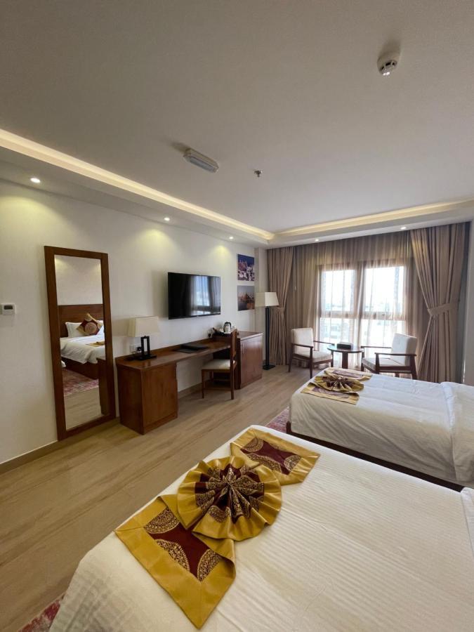 Alsahwa Hotel Seeb Exterior photo