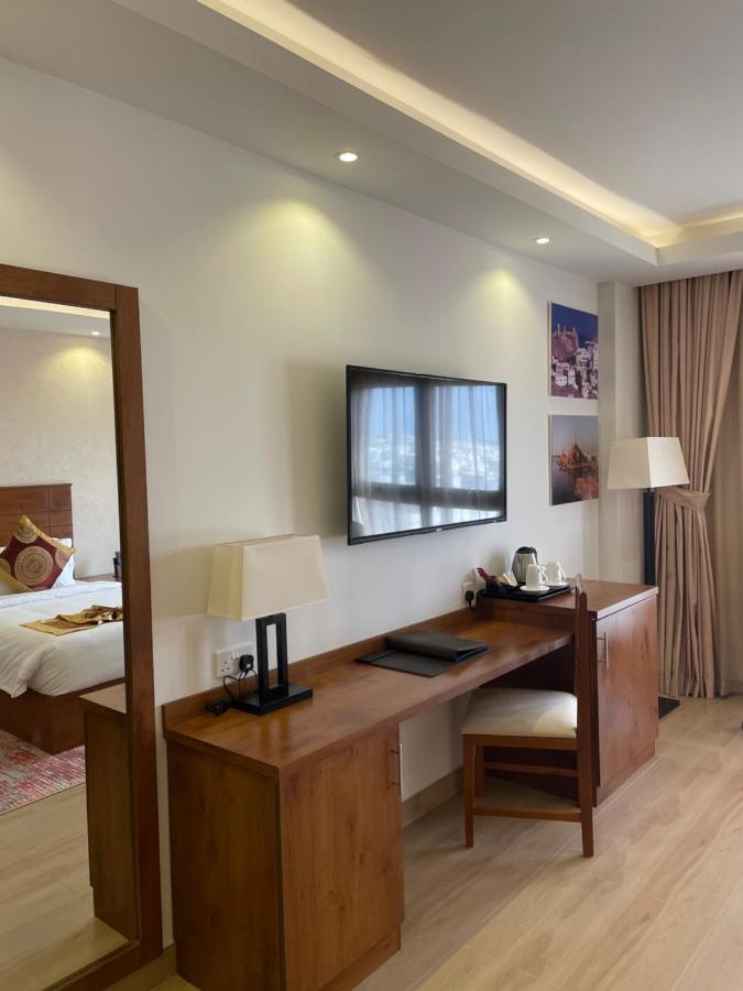 Alsahwa Hotel Seeb Exterior photo
