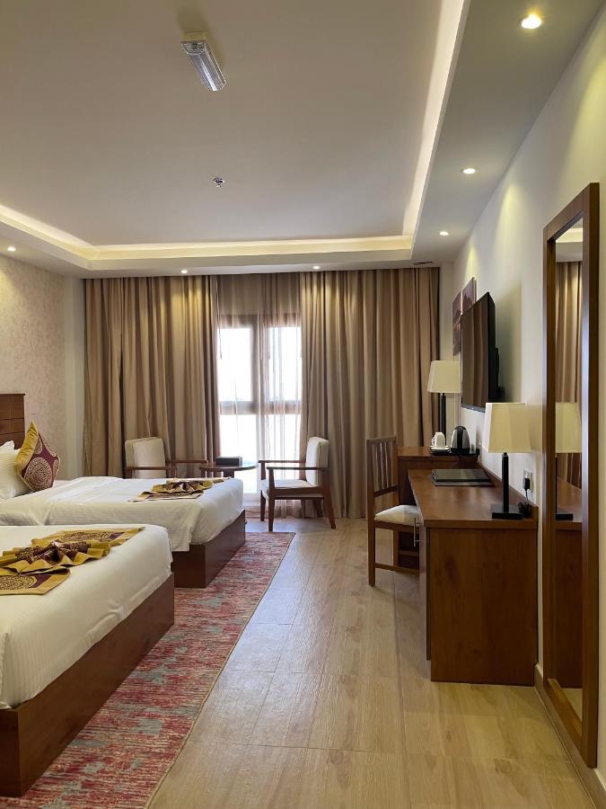 Alsahwa Hotel Seeb Exterior photo
